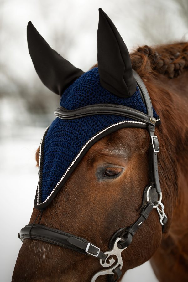 Ušaňa Classy, Navy