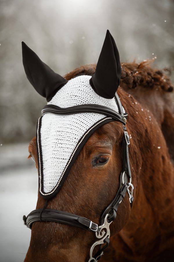 Ušaňa Classy, White